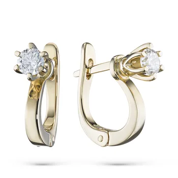 

Earrings in yellow gold with a diamond