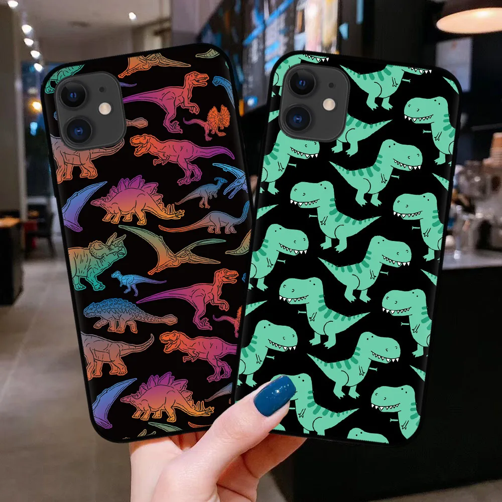 Черный чехол для iPhone 11 Pro с милым динозавром 6 6S 7 8 Plus X XS Max 12 мягкий из ТПУ XR |