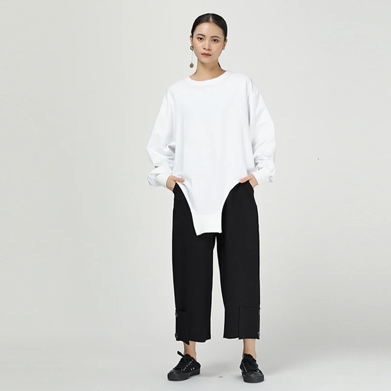 [EAM] Женская Черная Асимметричная футболка большого размера с разрезом, новая модная футболка с круглым вырезом и длинным рукавом, весна-осень, 1D956