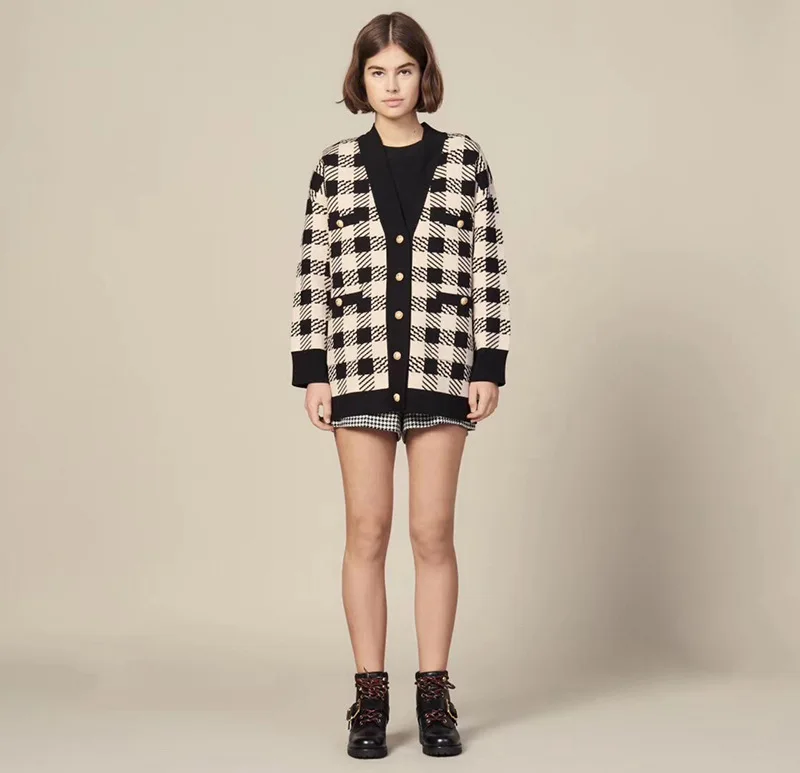 

2019 Autumn new arrive plaid women coat full sleeve deep V knitted Cardigan