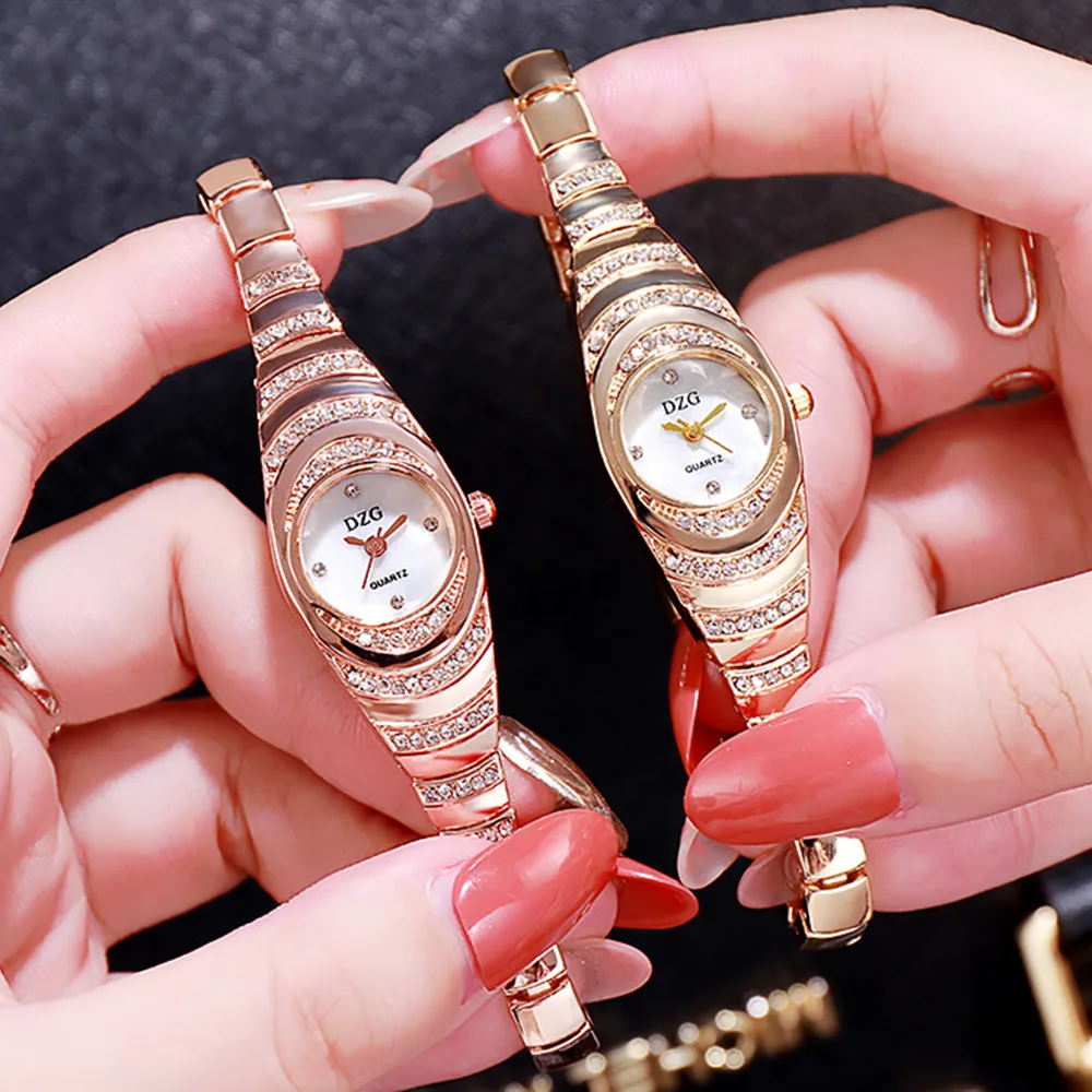 

2020 New Fashion Ladies Watch Rhinestone Small Dial Steel Belt Ladies Quartz Watch Simple Temperament Watch women watches luxury
