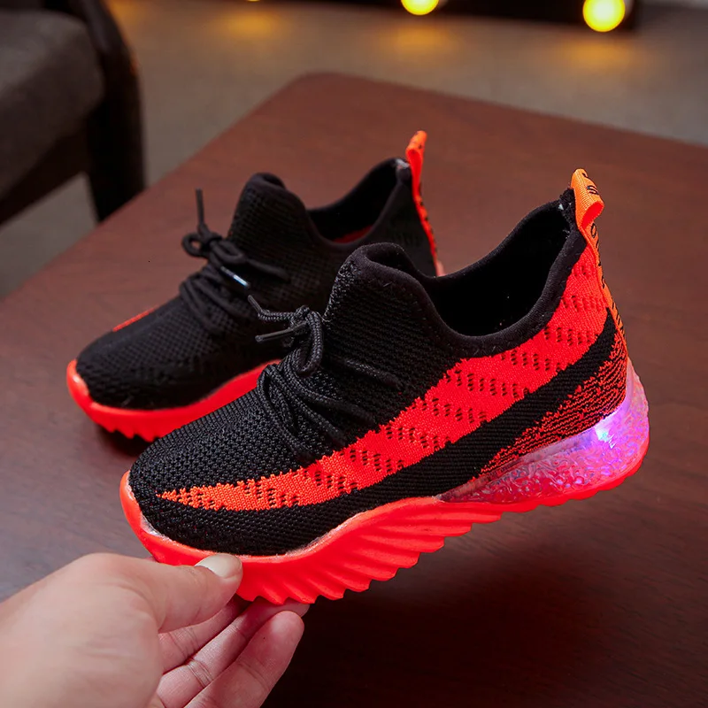 

New Autumn Led Light Kids Children Girls Sneakers Run Male Ventilation Fly Fabric Scale Shoe