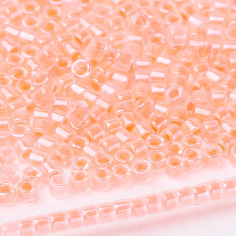 Soeather японский Seedbeads Miyuki Delica 11/0 DB2031 красный зеленый цвет Непрозрачное ожерелье родные Бисероплетение в одежде 6 г about1200шт - Цвет: DB2034