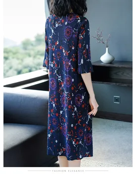 

Large size slim dress spring and MIYAKE summer new OL temperament print round neck seven-point sleeve long pleated dress