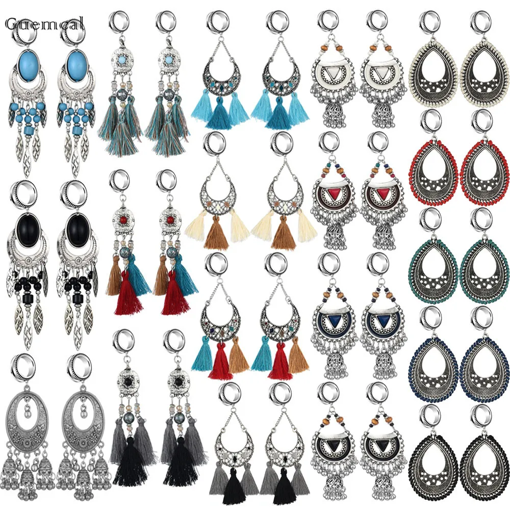 

Guemcal 2pcs Fashion Retro Long Hollow Oil Dripping Crescent Pendant Ear Piercing Jewelry