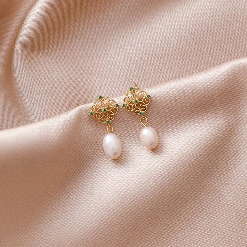 11750204824_1401670587