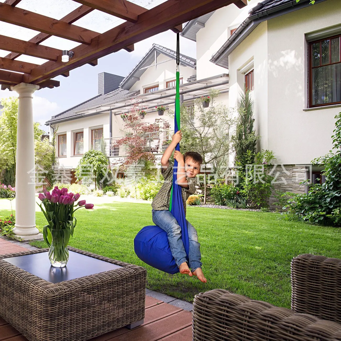 

Children Swing Ce Safe Certification Pod Swing, Inflatable Liner, Set