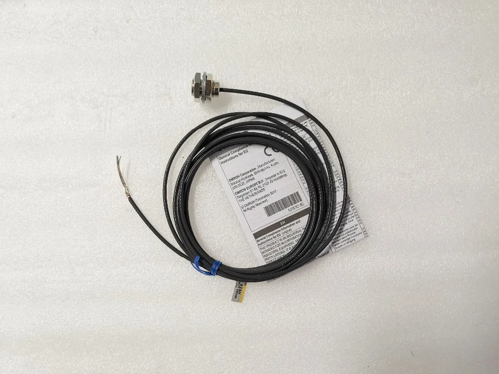 Датчик приближения Сенсор E2C-X2AH