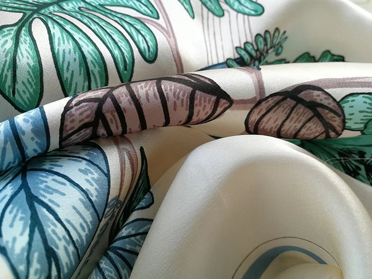 O1CN01gQbD771PWss7EosdU_!!80821849