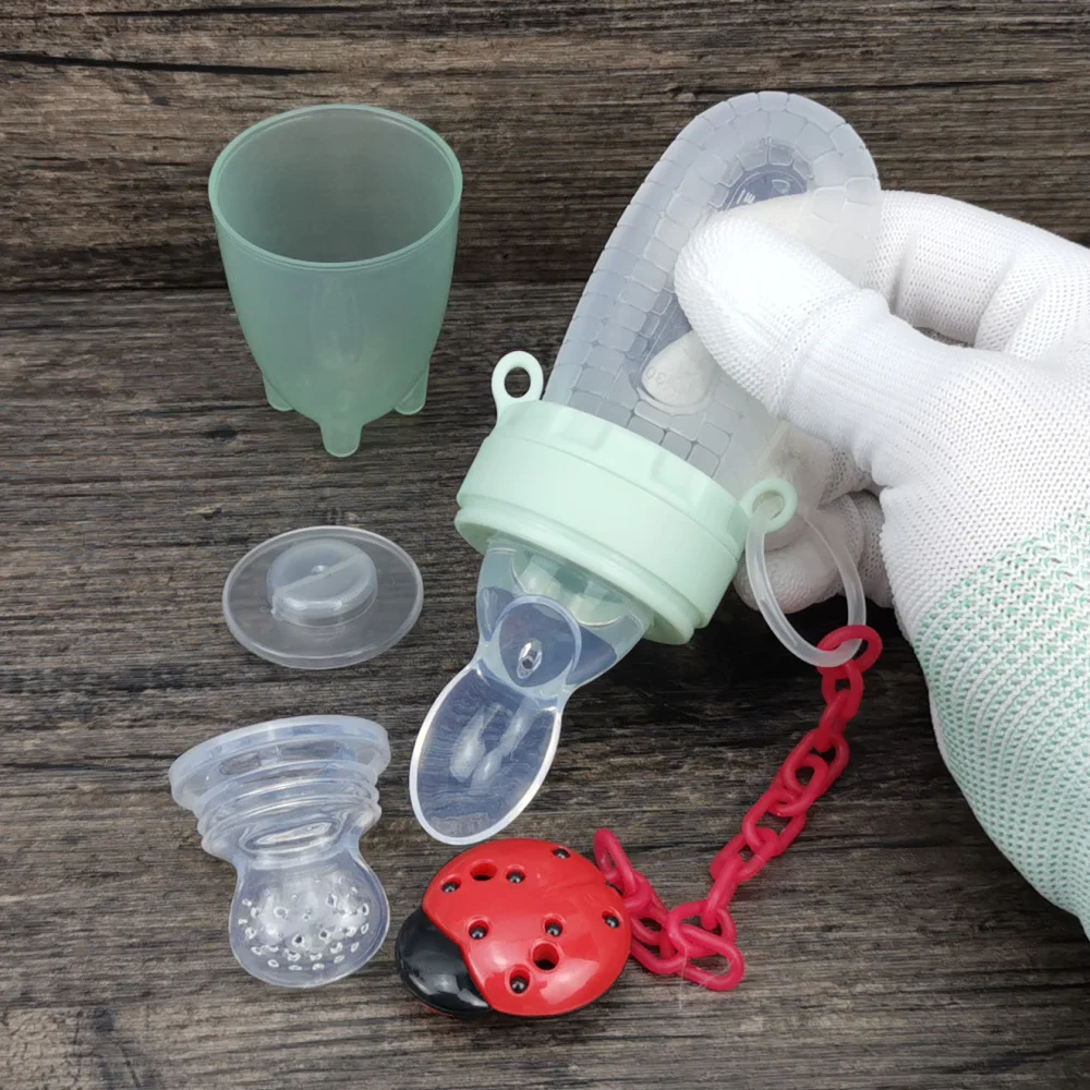 

mini 30ml baby silicone can squeeze auxiliary food bottles, fruits and vegetables bite happy bite bags, babies eat rice paste