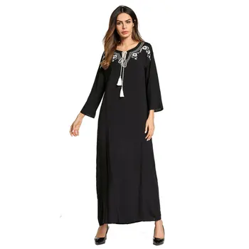 

Elegant Ethnic Embroidery Women Boho Dress Casual Muslim Abaya Dubai UAE Arab Islamic Robe Tassel Ramadan Moroccan Gown VKDR1738