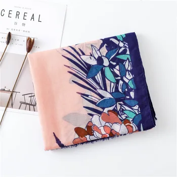 

2020 Fashion ethnic plant print Fringe Viscose Shawl Scarf Women High Quality luxury Pashmina Stole Bufandas Muslim Hijab