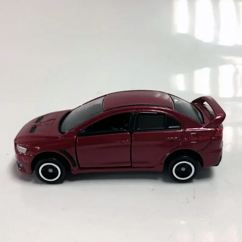 Коллекция 1/61 масштабная модель автомобиля игрушки MTSUBISHI LANCER EVOLUTION X литая