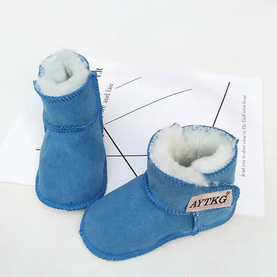 Ботинки для новорожденных девочек; зимние ботинки; кожаные ботинки с овечьим мехом для малышей; Botas; ботинки для младенцев; зимние ботинки для мальчиков; теплые Нескользящие ботинки ручной работы - Цвет: blue 1