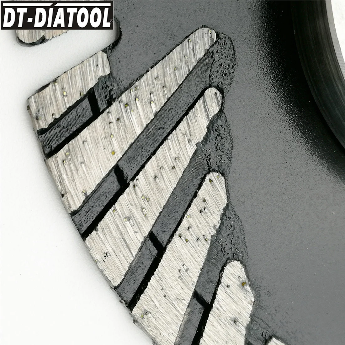 DT-DIATOOL 5pcs 5/8-11 Thread 105mm/4" Hot Pressed Diamond Turbo Blades With Slant Protection Teeth Granite Marble Cutting Discs