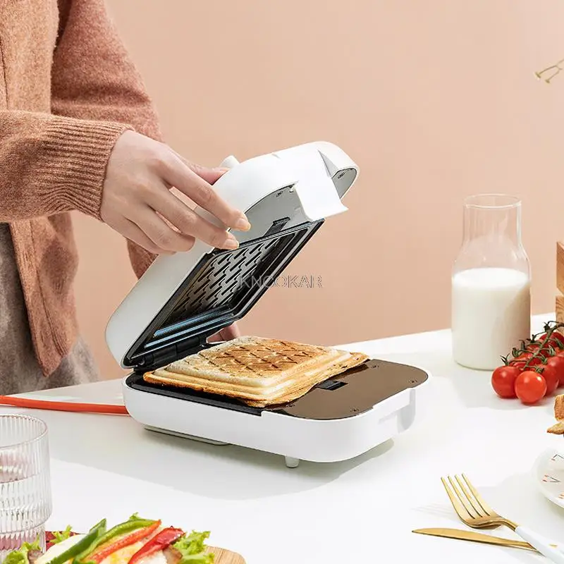 600W Electric Sandwich Maker Timed Toaster Baking Multifunctional Breakfast Machine takoyaki Pancake Household Sandwichera 220V