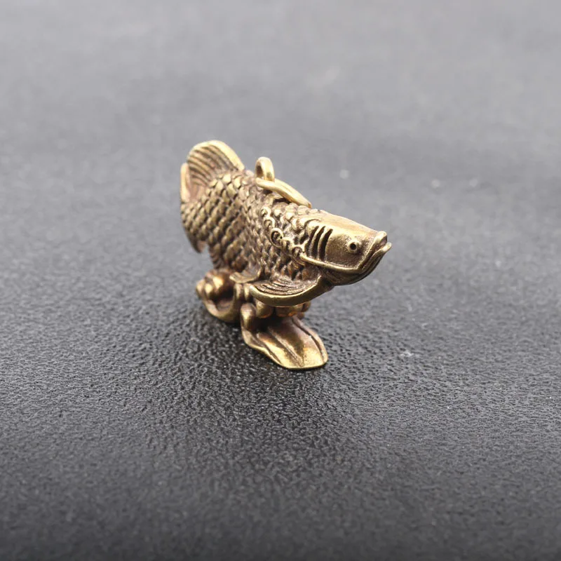 Vinatge медь животное Arowana Lucky фэн-шуй подвески из чистой латуни рыба фигура Орна для мужчин ts брелок для автомобиля кольца Висячие ювелирные изделия