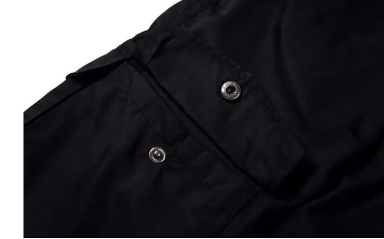 Men's Multi Pocket Cargo Shorts fashion Casual Knee Shorts Men Loose short pants Homme Summer Sweatpants