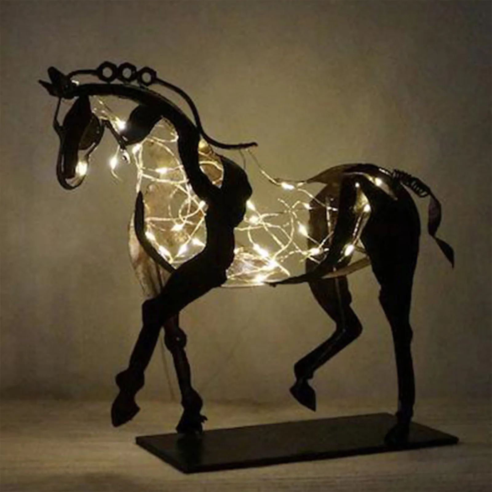 Уникальная металлическая статуя ручной работы трехмерная ажурная Adonis-horse