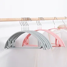 Полукруглая вешалка с ПВХ-покрытием, металлический Внутренний сердечник, пластиковая стойка fang hua yi для влажной и сухой одежды двойного назначения