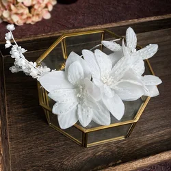 4pcs sets Bride hair clips women White Satin Flower Earrings Sets Rice Bead Flower Beach Wedding barette cheveux femme