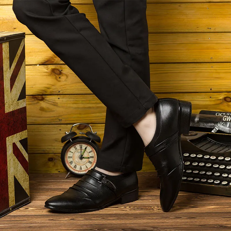 Дышащие лоферы из натуральной кожи; мужская повседневная обувь; высококачественные Мокасины без застежки для взрослых; мужские кроссовки; Мужская обувь; размеры 38-48%; 1618