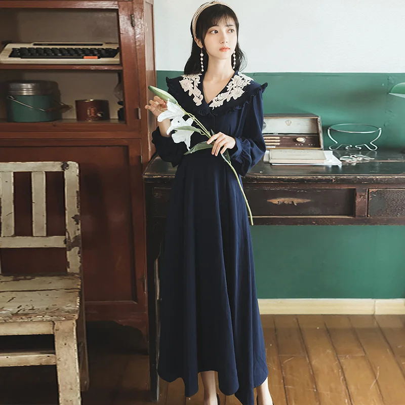 

2019 Autumn Winter Maxi Vintage Long Women Dress Elegant Full Sleeve Mid-calf Lace Peter Pan Collar Female Vestidos Midi Dresses