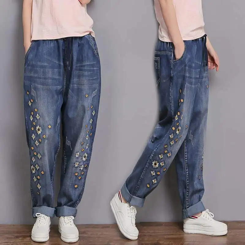 2XL-6XL Plus Size High Quality Embroidery flowers jeans female fashion new slim was thin washed wild vintage denim pants L833