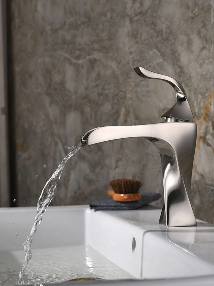 Light Grey Смеситель для раковины и водопада для ванной комнаты с одной ручкой, смеситель для раковины, кран для холодной и горячей воды, черный/никелевый кран для раковины - Color: Light Grey