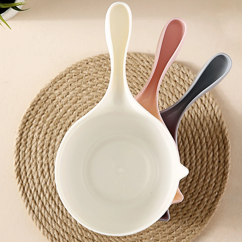 Plastic Water Scoop, Plastic Water Ladle Bath Ladle Dipper Shampoo Cup Household Accessories for Kitchen Bathroom