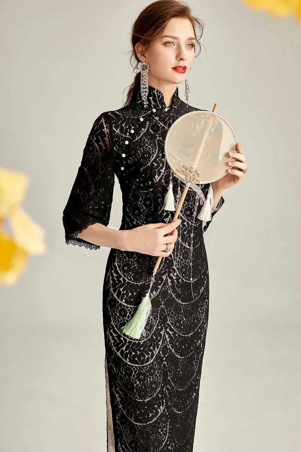 Flare Sleeves Pearl Luxury Dress Temperament Tassel Lace Black Cheongsam New Design Ladies Vintage Dress C1903