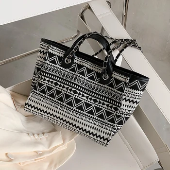 

French Design Fashion Bucket Bag Elegant Ethnic Style Large Capacity Handbag Shopping Bag Messenger Bag Width 43cm Height 29cm