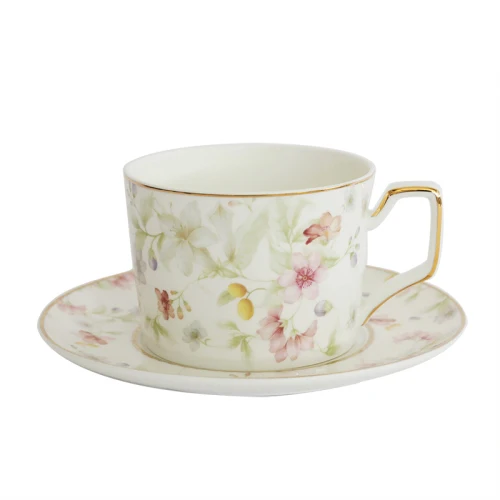 Coffee cup saucer Ручная роспись фарфоровые чайные чашки костяного фарфора королевская керамика традиционная кофейная чашка блюдце набор Xicaras Taza винтажные золотые чайные чашки E5 - Цвет: Coffee cup saucer