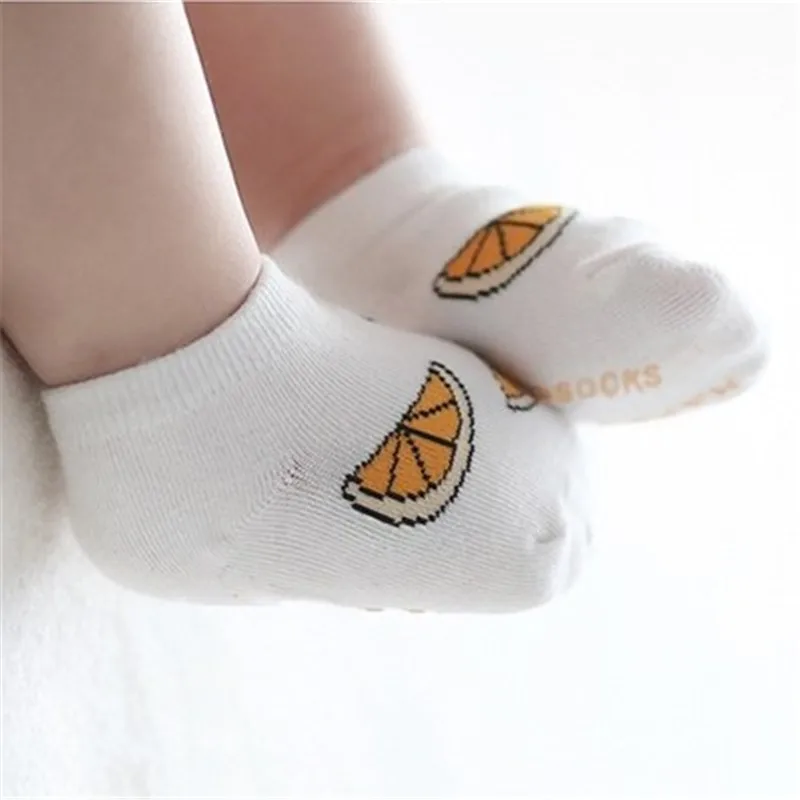 Kawaii/хлопковые детские носки детские дышащие носки для мальчиков и девочек, милые Асимметричные нескользящие носки для малышей, 13 стилей подходит для От 1 до 3 лет