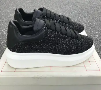 

Europe station new thick soled outdoor muffin sports shoes covered with rough black sequins, golden onion is very dazzling, cool