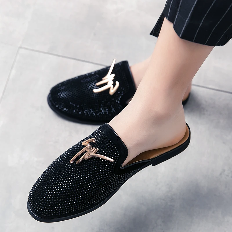Leather Casual Shoes Fashion Slippers Luxury Diamond Men Slipper Mules Backless Loafers Men Leather Shoes Retro Flat Heel Party Slippers Slip On Shoes Chaussure Homme