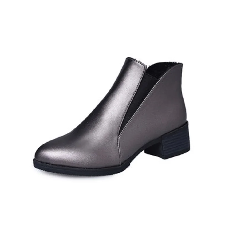 Зимние новые модные женские ботиночки универсальный удобная обувь с плюшевой