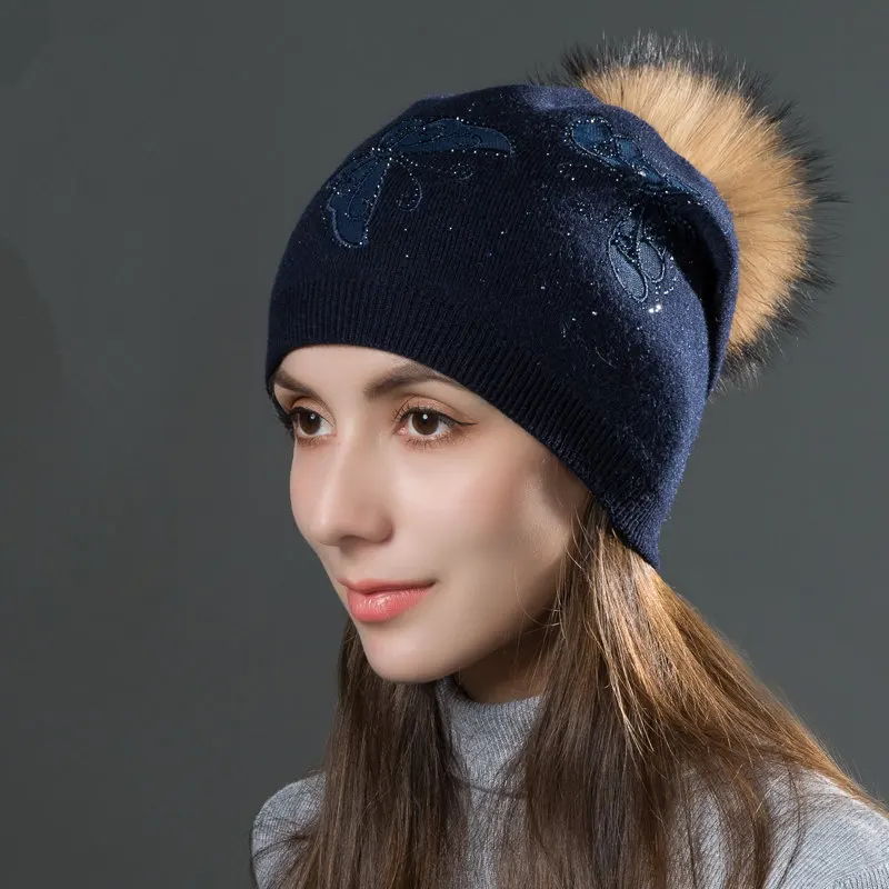 Wuaumx осенне-зимняя женская шапка Skullies Beanies, шерстяная вязаная шапка, натуральный мех енота, лисы, помпон, стразы, шапка для женщин - Цвет: Navy 01
