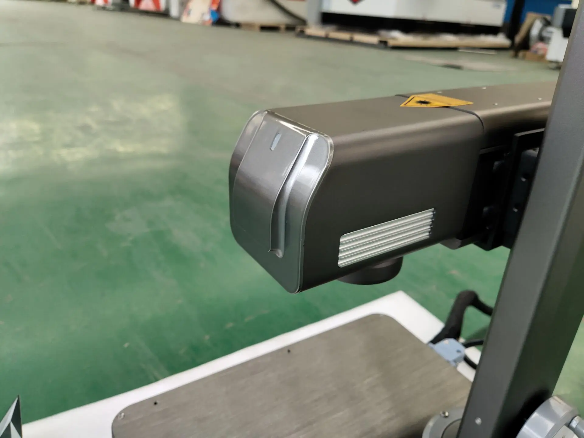 Eyes protection fiber laser marking machine