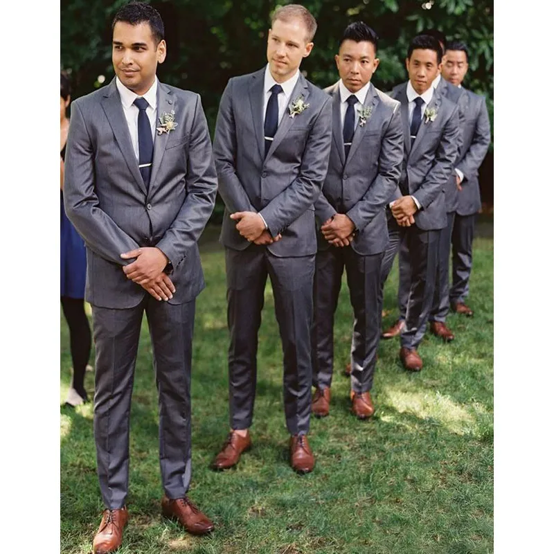 

Custom Made Two Button Trim Fit Groom Tuxedos Peaked Label Best Man Suit Wedding Suits Three Piece Men Suits (Jacket+Pants)