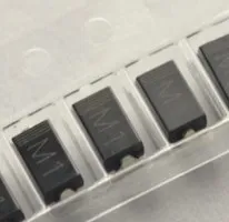 IC новый оригинальный аутентичный бесплатная доставка 100% новые продукты 1N4001/M1/50 V/1A