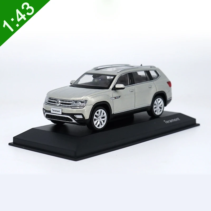 1:43 VW TERAMONT2017 литая модель автомобиля игрушки металлические модели автомобилей
