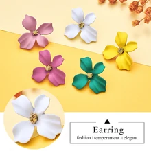 SHUANGR Sweet Jewelry Spray Paint Stud Earrings Flower Earrings Statement Trendy Brincos Gift for Girls Gift Pendientes