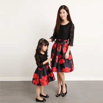

Mother Daughter Dresses Matching Mama Kids Child Parent Clothing Evening Mother and Daughter Clothes Family Matching Outfits