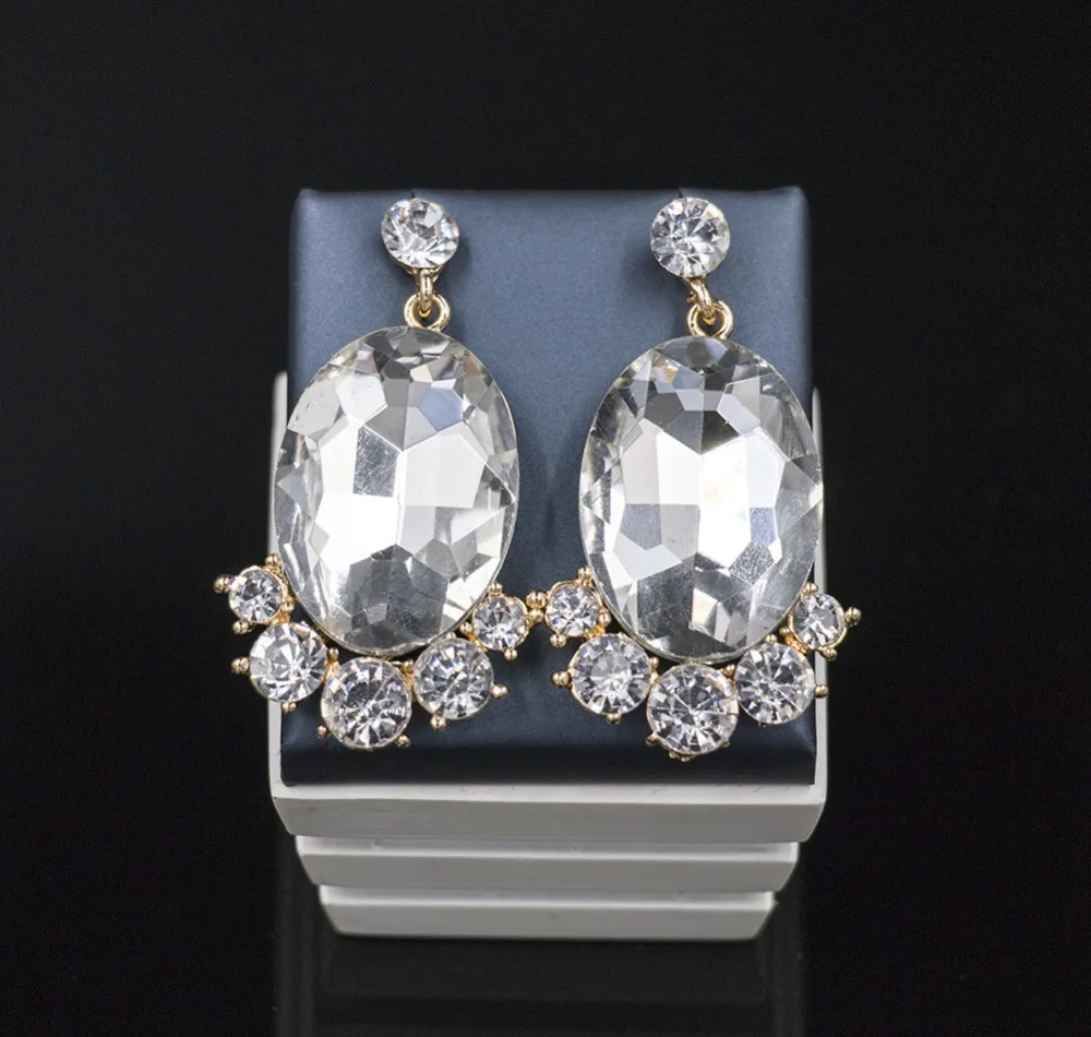 4484226957_745650842