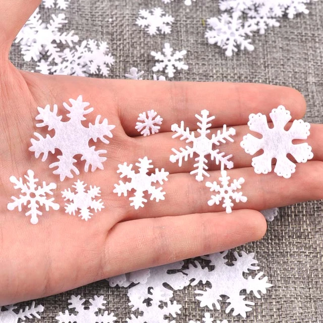 200pc 3cm Christmas Snowflake Confetti Artificial Snow Frozen