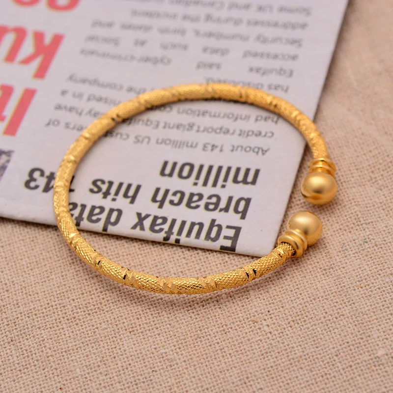 Buy Online 22ct Gold Baby Bracelet | GoldFactory.co.uk