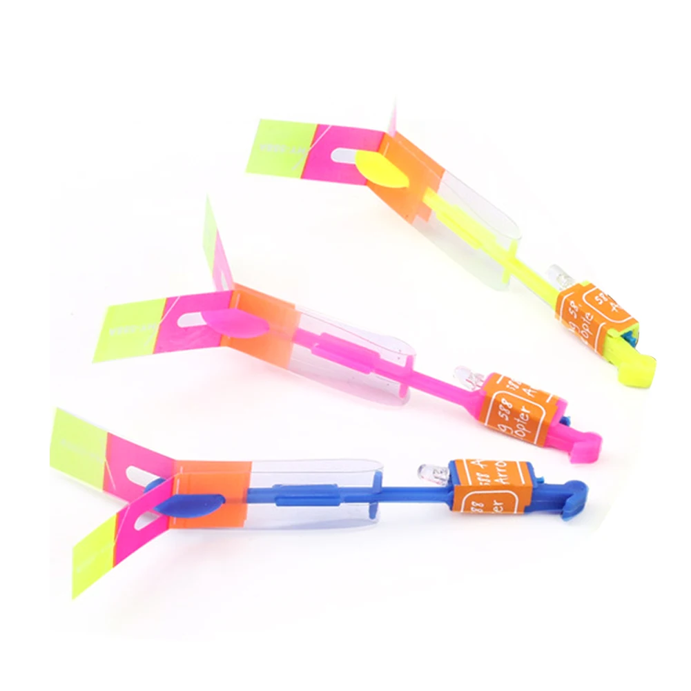 Нло светящиеся шары. Вертолетик с рогаткой светящиеся. Светящиеся ракеты. Фосфоресцирующая ракета. Свет от ракеты.