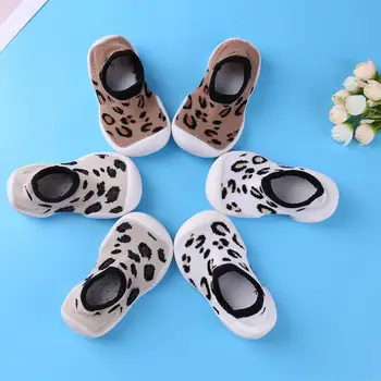 

Simple Casual Indoor Shoes Fashionable and Lovely First Walkers Baby Prewalker Novelty and Beauty Rubber Bottom Baby Shoes