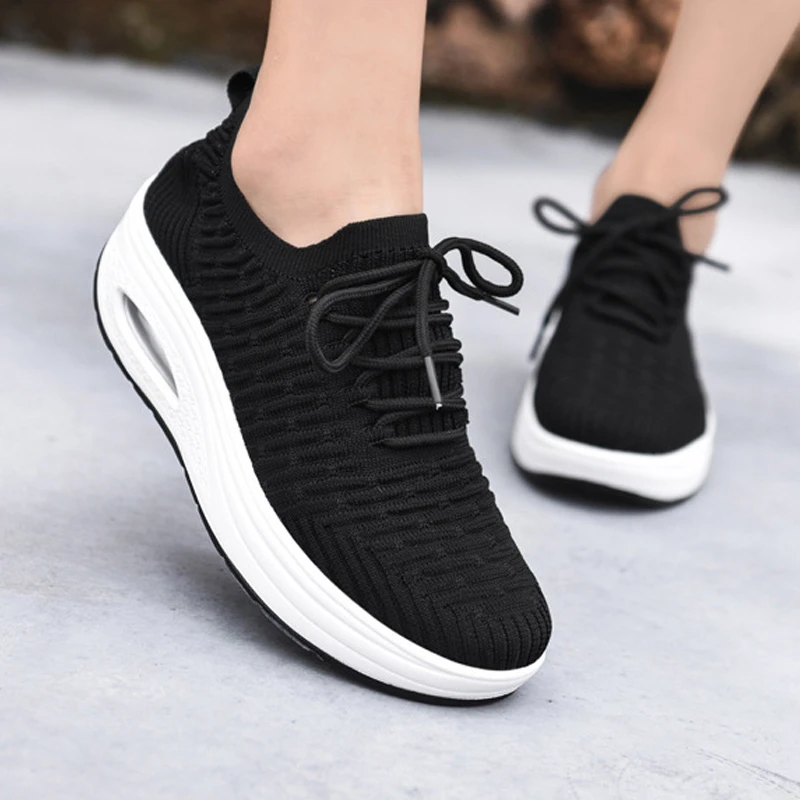 Women's mesh tennis shoes Clearance